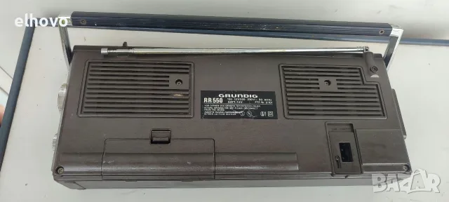 Радиокасетофон Grundig RR 550, снимка 8 - Радиокасетофони, транзистори - 56471925