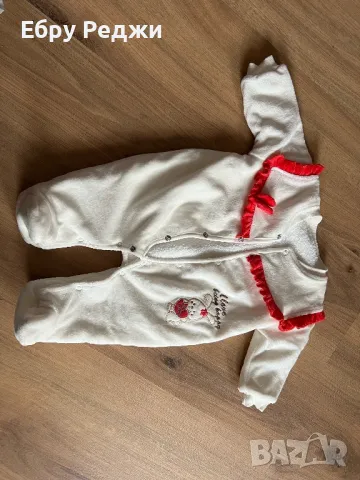 Детски дрехи 0/3 м нови 