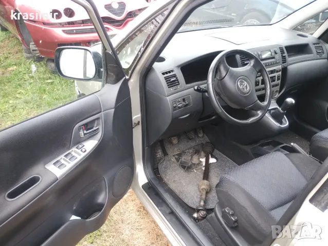 Тойота Корола Версо на части, снимка 10 - Автомобили и джипове - 48530053