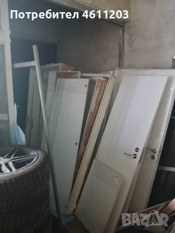 Продавам врати с каси