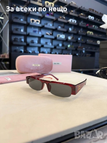 Miu Miu Слънчеви Очила С UV Защита С Подарък🎁Калъф - Различни Цветове Код SK1204, снимка 7 - Слънчеви и диоптрични очила - 54021910