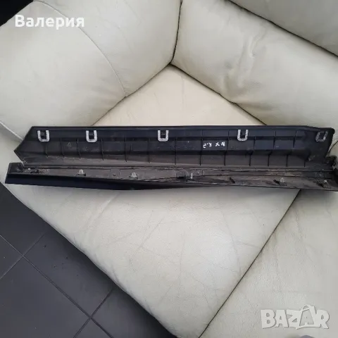 Лайсна заден ляв праг LEXUS NX 2015, снимка 2 - Части - 50006098