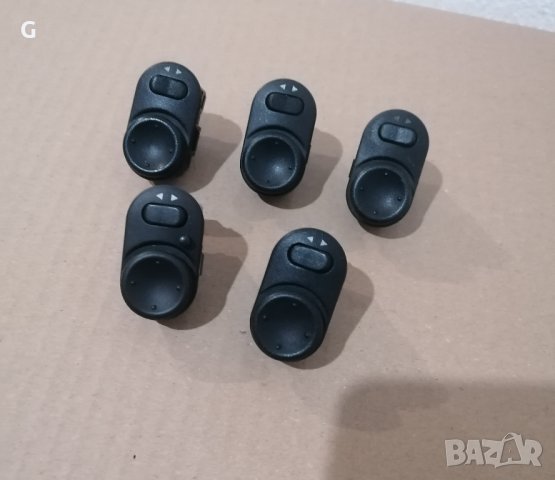 Бутон/Копче Ел. Огледало Опел 