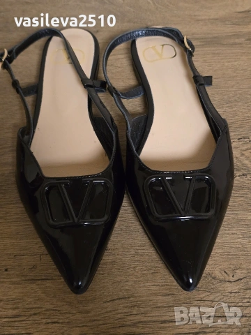 Valentino Garavani дамски обувки от естествена кожа , снимка 3 - Дамски ежедневни обувки - 53892274