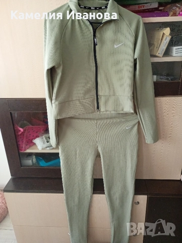 Страхотни екипчета на Nike и долнища -28 лв