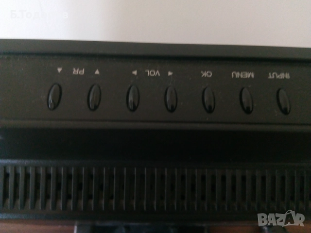 Телевизор Монитор LG Flatron M208WA, снимка 3 - Телевизори - 52397344