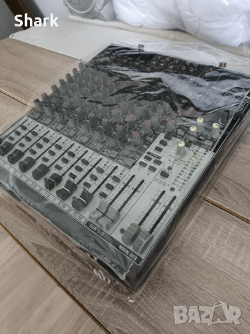 Миксер / Миш пулт Behringer Xenyx 1622FX, снимка 6 - Ресийвъри, усилватели, смесителни пултове - 53926045