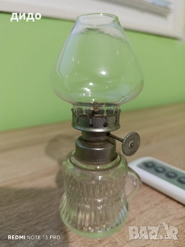 Мини, стъклена газена лампа , снимка 2 - Настолни лампи - 53212926