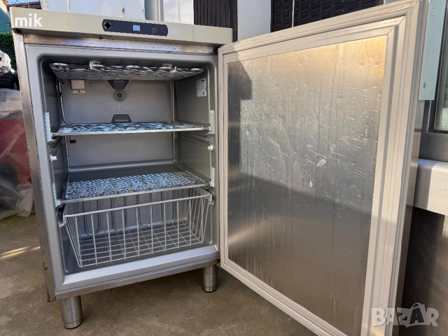 Професионален малък фризер Gram - Инкос , снимка 3 - Фризери - 52912560