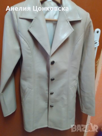 Българско дамско кожено сако, снимка 1 - Сака - 40712027