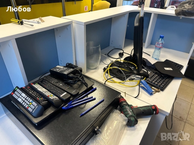 Рецепция, Бар плот, Столове, Диван двойка , снимка 5 - Друго търговско оборудване - 52774557