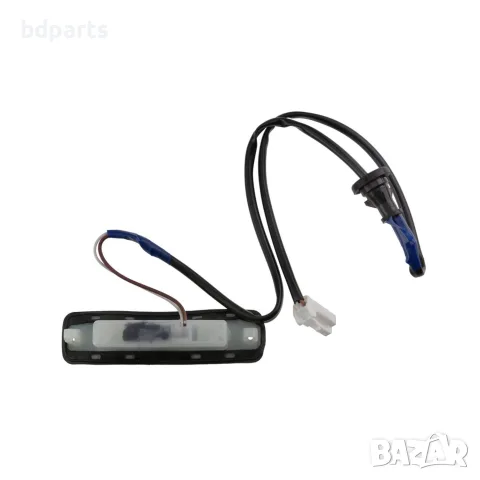 Бутон на дръжка за отваряне на багажник, Toyota, Avensis T25,, снимка 4 - Части - 56141744
