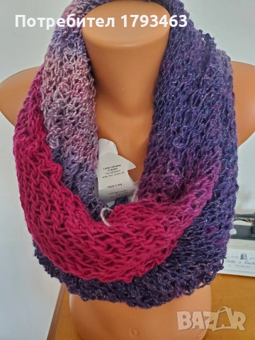 Ръчно плетен кръгъл шал и шапка, снимка 10 - Шалове - 31089827