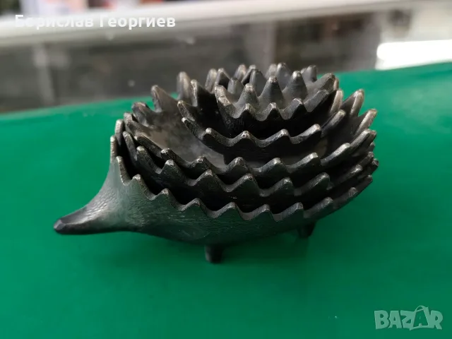 Стар руски комплект пепелници таралеж