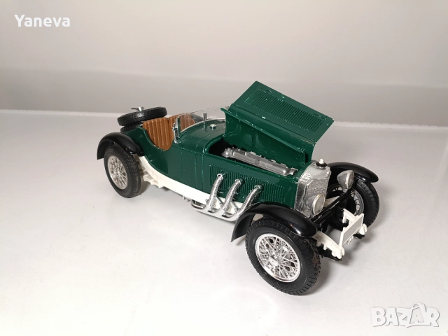 Колекционерски автомобили в мащаб 1:18 . , снимка 18 - Коли, камиони, мотори, писти - 52189480