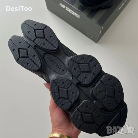 New Balance 9060 "Triple Black" , снимка 6 - Маратонки - 54335023