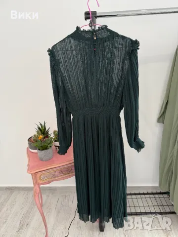 Рокля на Zara в размер М, снимка 3 - Рокли - 48428360