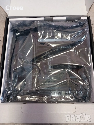 Продавам дънна платка като дефектна B650M GAMING X AX AM5, снимка 2 - Дънни платки - 53244026