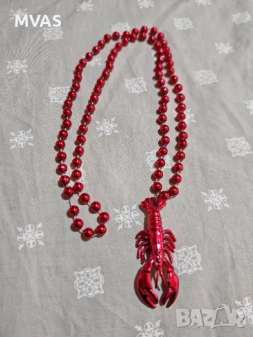 Нов дълъг червен гердан с рак декорация, снимка 2 - Колиета, медальони, синджири - 49942189