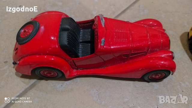 Mattel, Maisto, Welly Огромен лот оригинални метални колички , снимка 13 - Коли, камиони, мотори, писти - 38192587