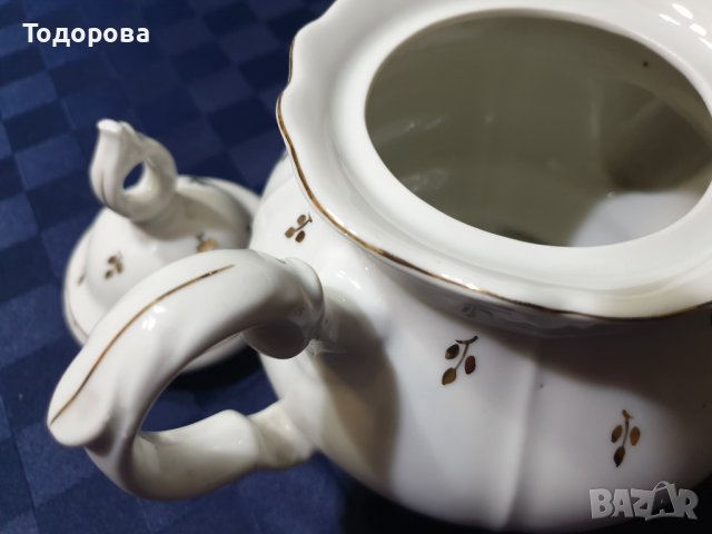 Голям порцеланов бароков чайник - СИП , снимка 6 - Сервизи - 42612610