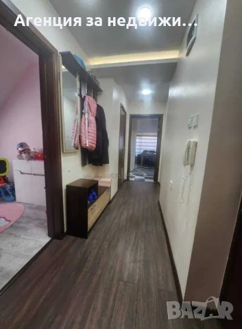 Тристаен апартамент в кв. Вароша