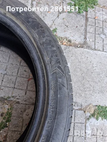 продавам гуми 225/45/17ки, снимка 4 - Гуми и джанти - 56074686