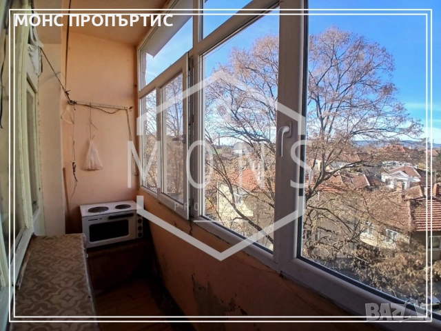 Просторен тристаен апартамент в централната част на гр. Севлиево., снимка 9 - Апартаменти - 52523656