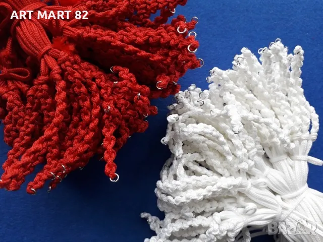 Мартеници на едро последни налични пакети виж описанието, снимка 12 - Гривни - 50097635