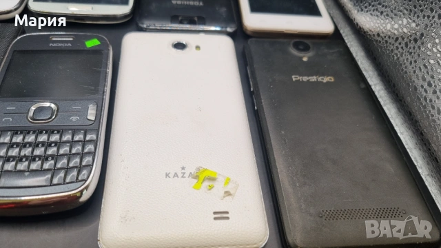 Стари телефони за части, снимка 9 - Резервни части за телефони - 53911641