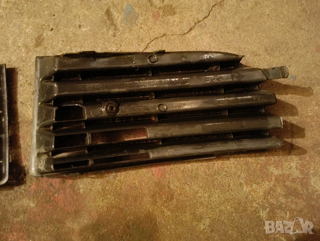 Оригинални решетки, части за броня Golf 5 / Голф 5, снимка 8 - Части - 53099479