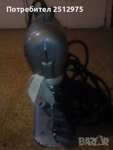 шивашка машина за рязане на плат , снимка 2 - Други машини и части - 53290366