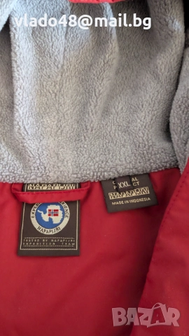 Продавам оригинално яке Napapijri , снимка 3 - Якета - 52210070