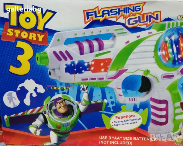 Светещ & музикален пистолет на Играта на играчките (Toy Story), снимка 1 - Музикални играчки - 35163765