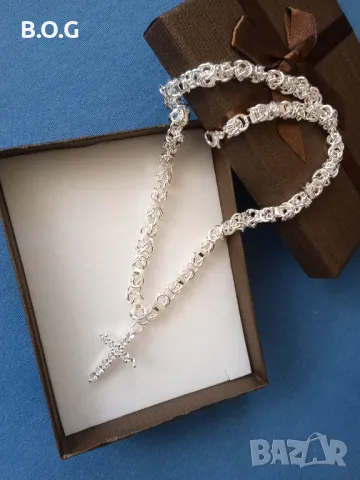 Масивен, сребърен ланец. 5 различни варианта с кръст. Поставен в луксозна подаръчна кутия., снимка 5 - Колиета, медальони, синджири - 43450769