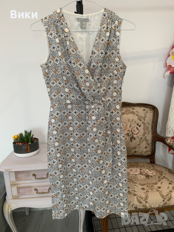 Kрасива рокля в размер XS, снимка 15 - Рокли - 44635029