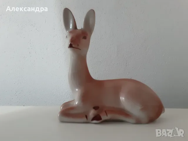 Български порцелан. Фигурка " Сърна"