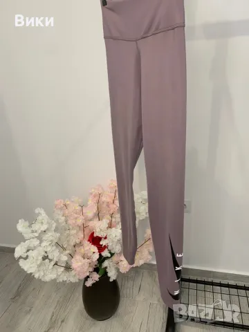 Оригинален клин на Nike, снимка 5 - Клинове - 50257583