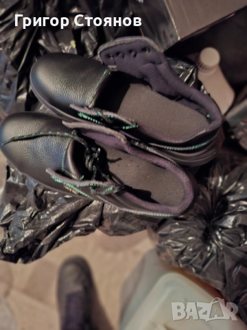 Продавам два чифта работни летни обувки и един чифт зимни, снимка 7 - Други - 52935296