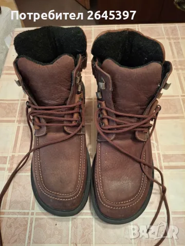 Продавам 2 чифта различни нови мъжки боти от естествена кожа