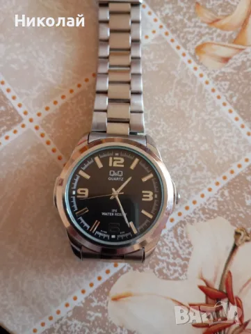 Продавам  мъжки часовник Q&Q, снимка 4 - Мъжки - 50271782