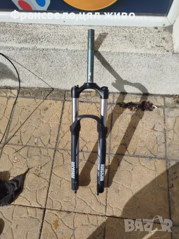 27.5 цола велосипед вилка за велосипед колело rock shox , ребаунт работи , снимка 1