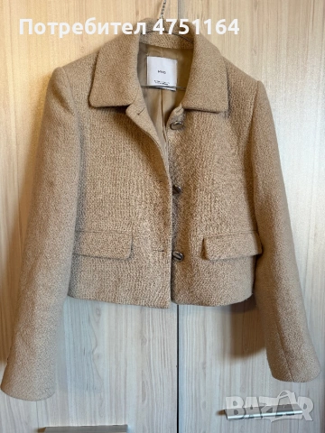 Късо елегантно сако MNG XS – бежово