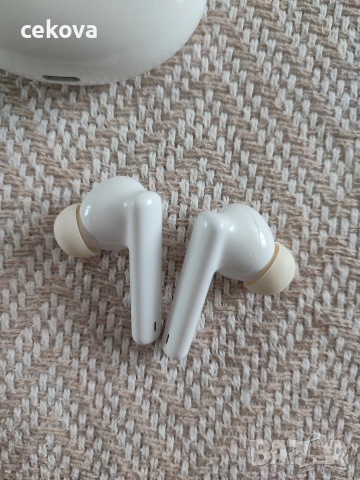 Huawei freebuds 4i, снимка 3 - Bluetooth слушалки - 52677668