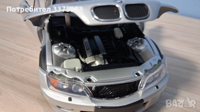 BMW Z3 Coupe 2.8 UT model 1:18, снимка 9 - Колекции - 53158769