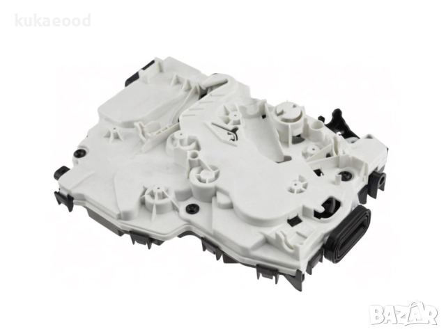 Брава за плъзгаща врата за Mercedes Vito W447, снимка 3 - Части - 51821896