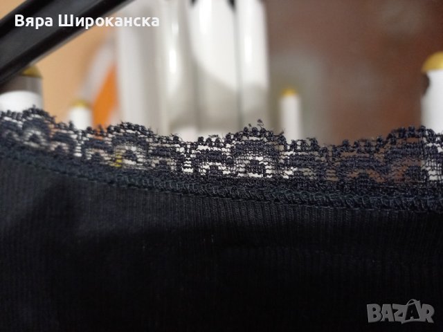 Тъмносива, почти черна блузка с дантела покрай деколтето. Размер М, L., снимка 5 - Блузи с дълъг ръкав и пуловери - 40521510
