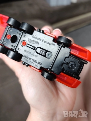 🚀 Hot Wheels Galactic Express – колекционерска рядкост! 🚛🔥, снимка 2 - Колекции - 51907531