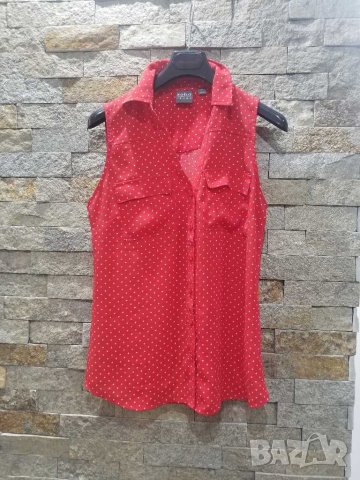 Червена ризка 