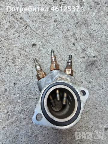 Нагревател фланец антифриз за Голф 4 Ауди А3 Сеат Шкода Бора VW Golf 4 Audi A3 Seat Skoda, снимка 2 - Части - 52009223